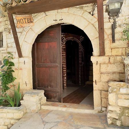 Hotel Nasho Vruho Berat Buitenkant foto