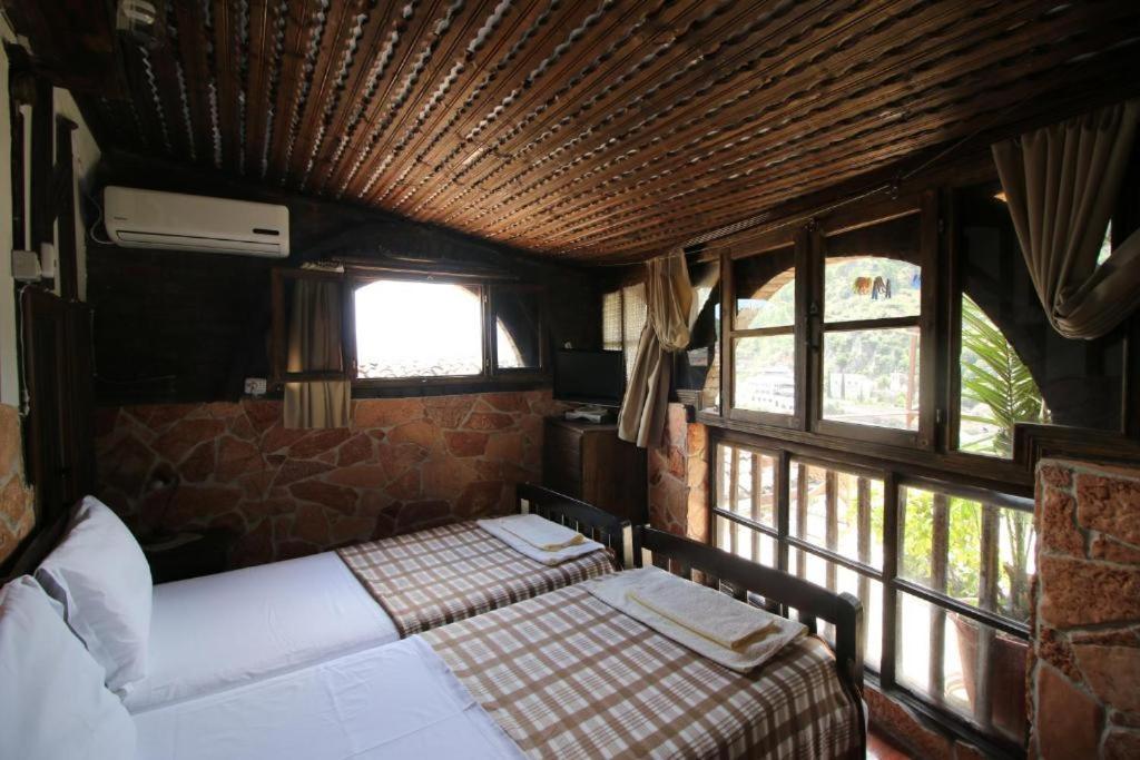 Hotel Nasho Vruho Berat Buitenkant foto