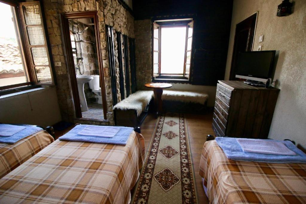 Hotel Nasho Vruho Berat Buitenkant foto