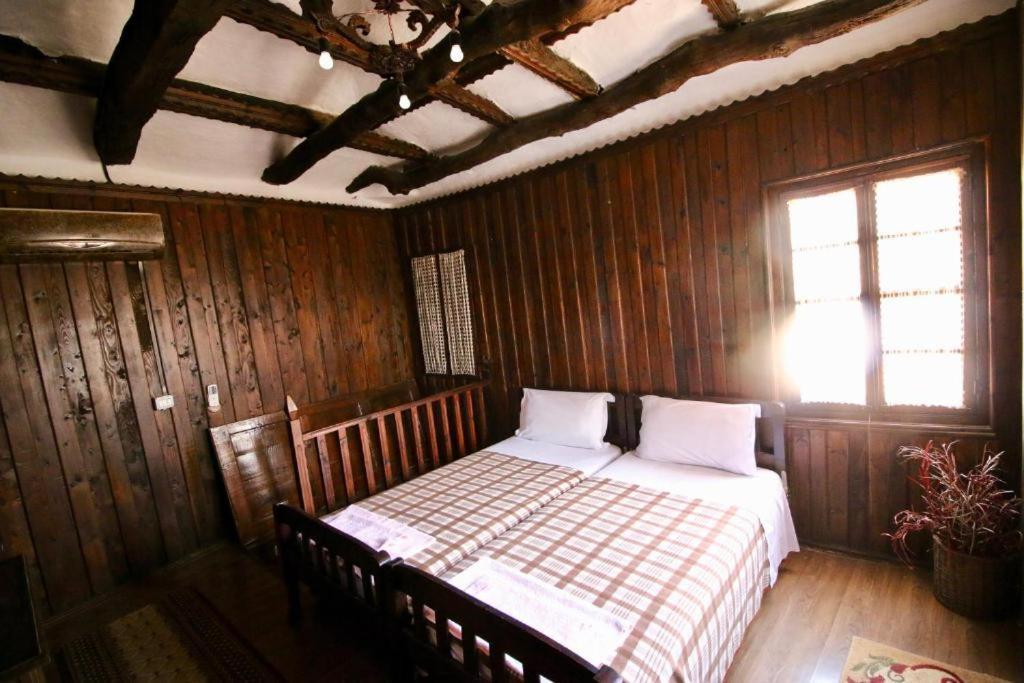 Hotel Nasho Vruho Berat Buitenkant foto