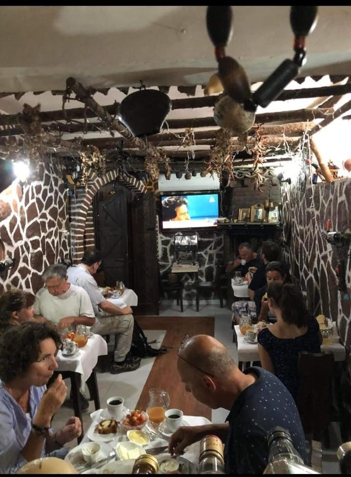Hotel Nasho Vruho Berat Buitenkant foto